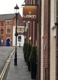 out in brum - lasan - exterior