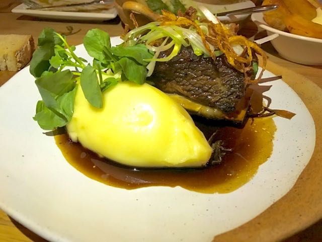 out-in-brum-at-21-restaurant-beef